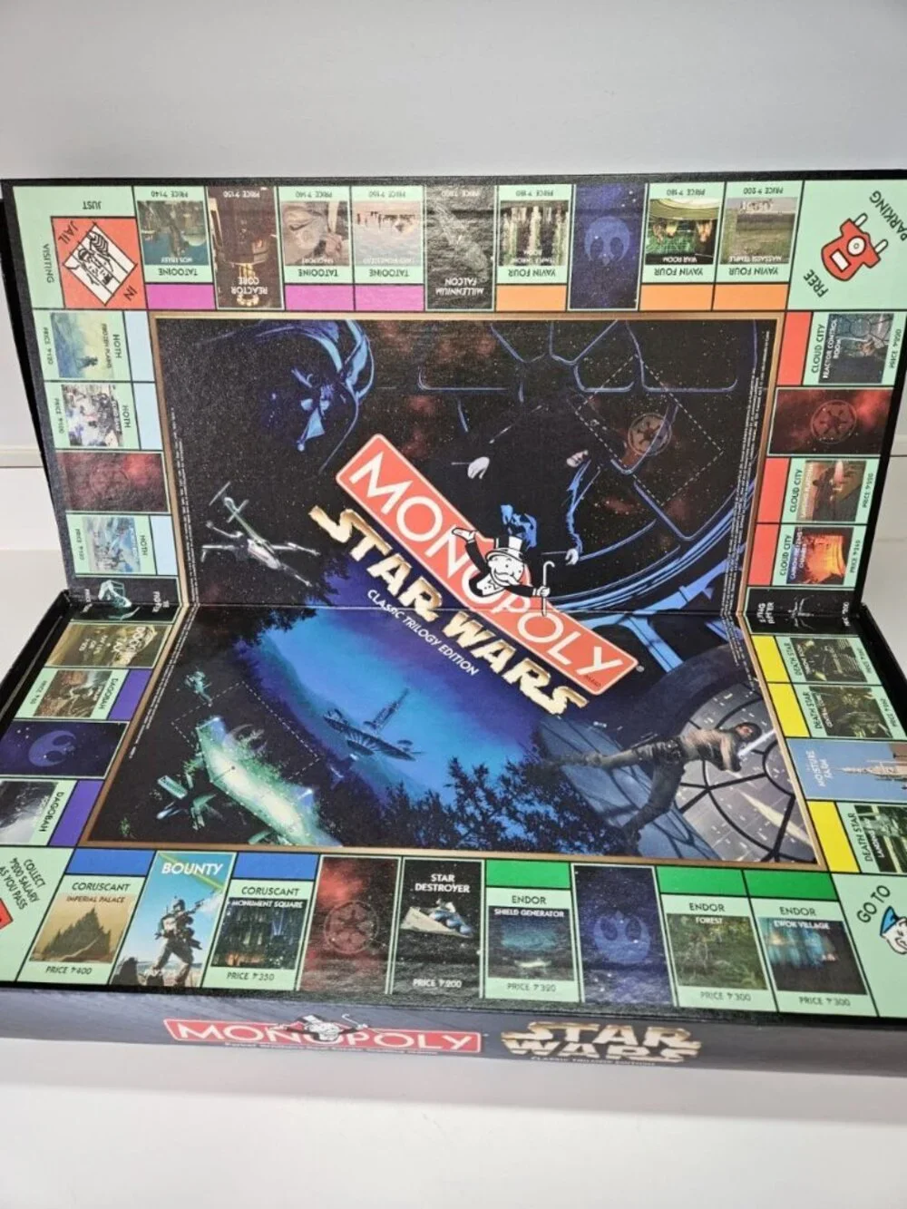 NEW Star Wars Monopoly 1997 Parker Brothers Classic Trilogy Edition NOS